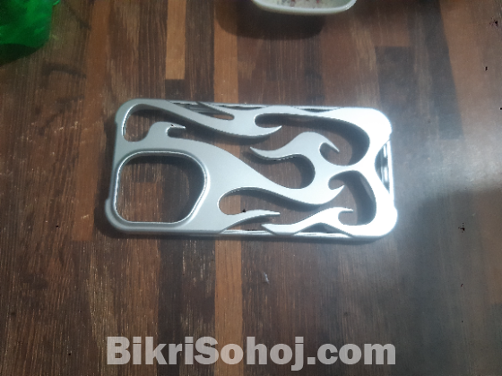 Iphone 16  Pro m এর কাভার